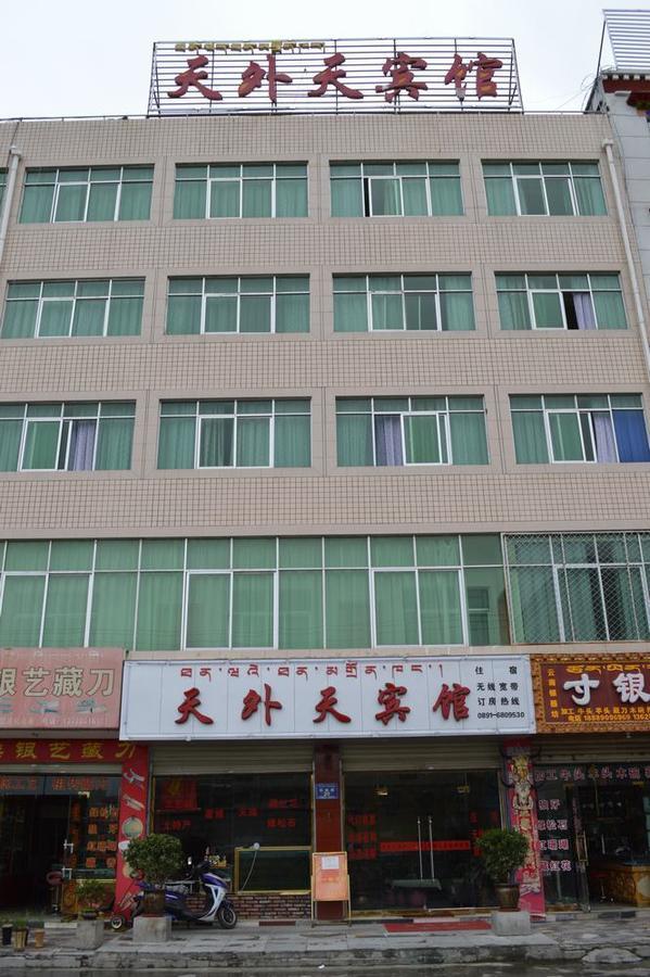 Tianwaitian Inn Lassa Exterior foto